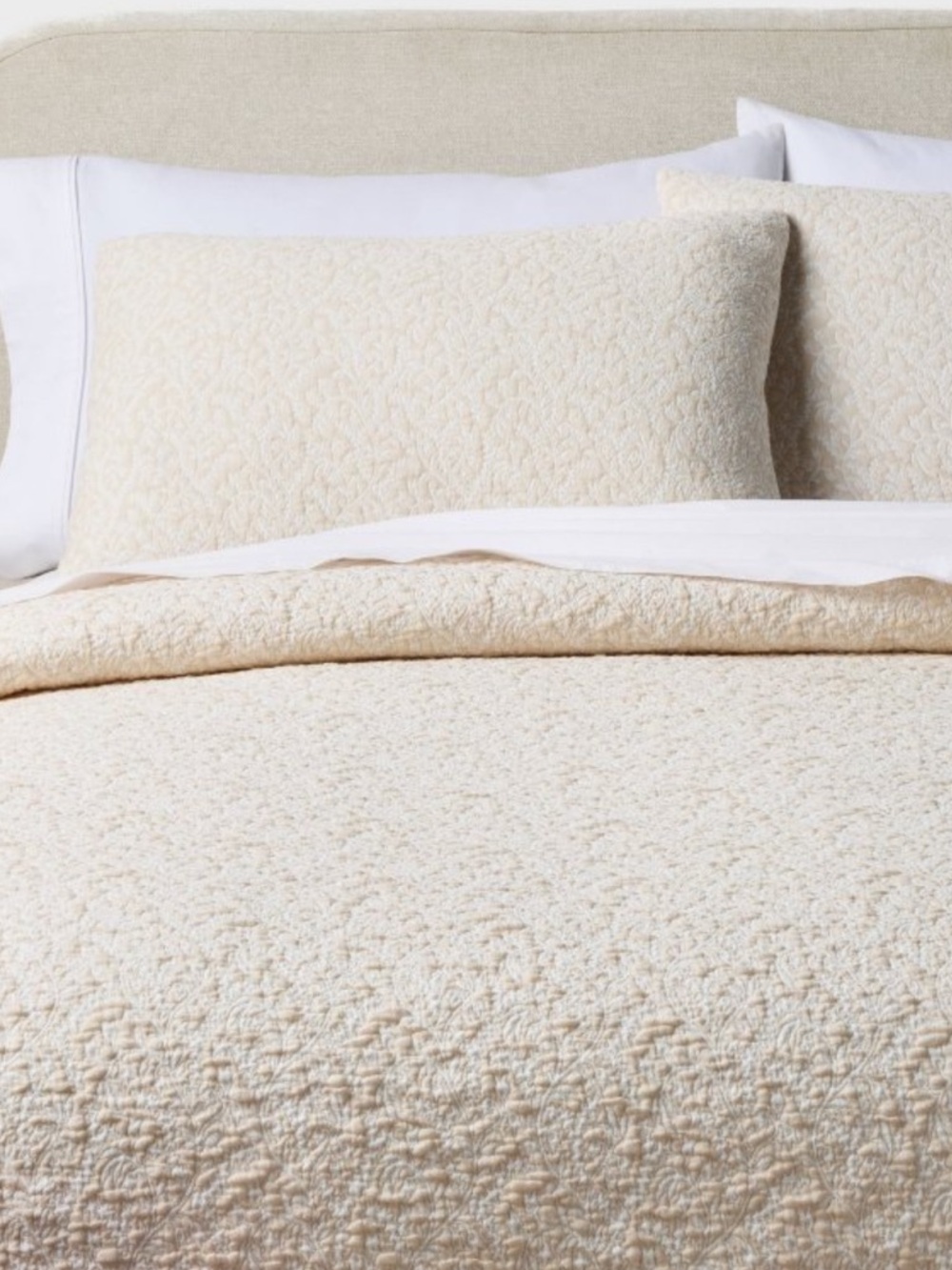 THRESHOLD NWT 3pc Reversible Matelasse Quilt Shams Set Vine -Natural -F/Q